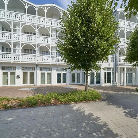 Apartment Komfortable Fuer Zwei In Mit Balkon Sellin (Rugen)